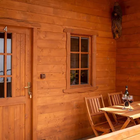 Kövirózsa Cserepfalu