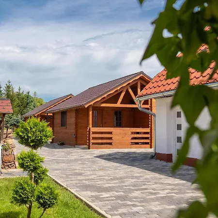 Kövirózsa Appartamento Cserepfalu