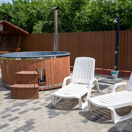 Appartamento Kövirózsa Cserepfalu