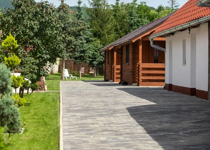 Koevirozsa Vendeghaz * Cserepfalu